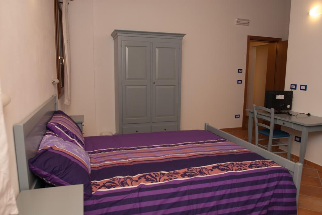 Il Dosso Agriturismo Codigoro Eksteriør billede