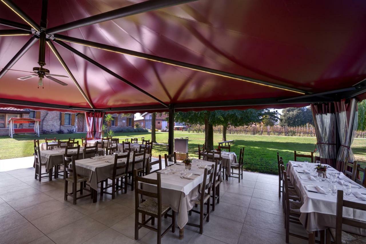 Il Dosso Agriturismo Codigoro Eksteriør billede
