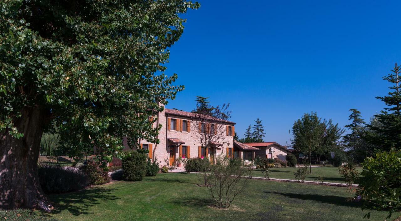 Il Dosso Agriturismo Codigoro Eksteriør billede