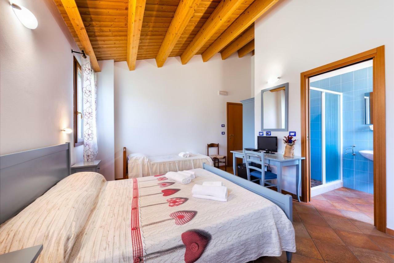 Il Dosso Agriturismo Codigoro Eksteriør billede